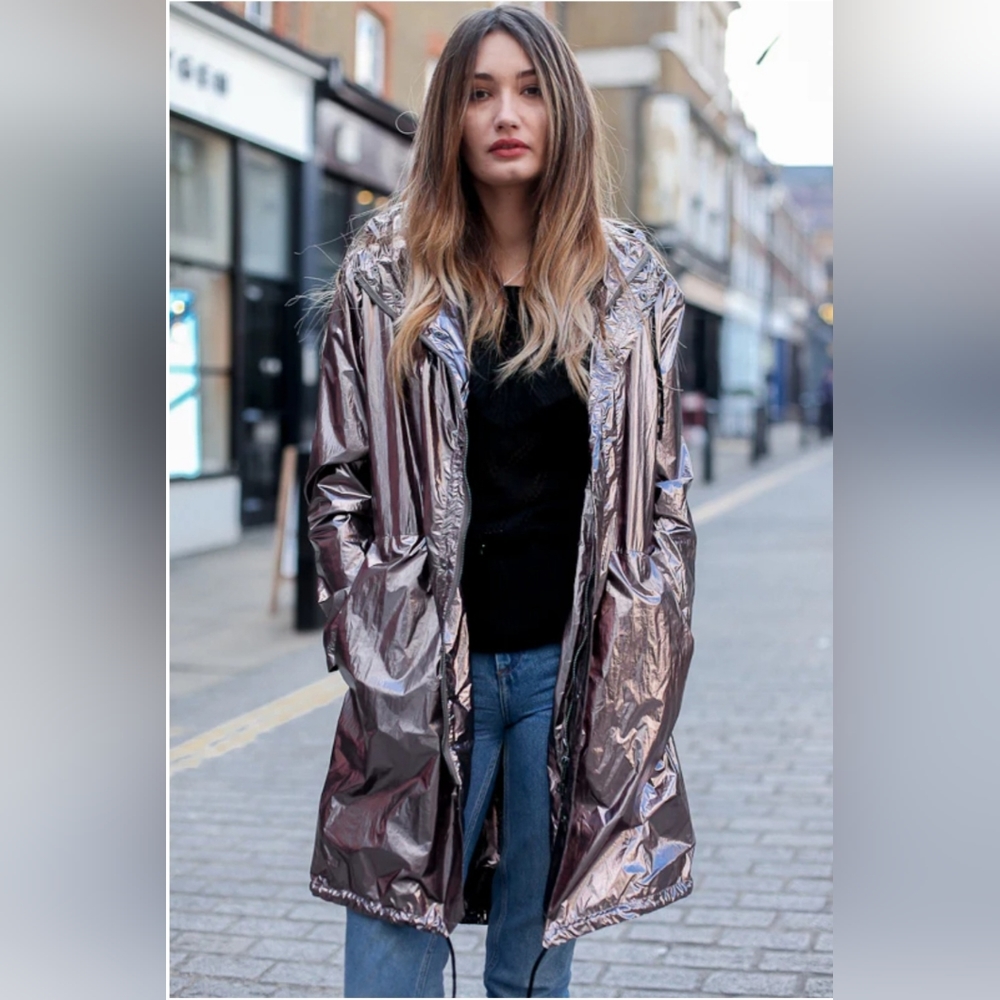 Metallic waterproof oversized raincoat Size Medium YAYA